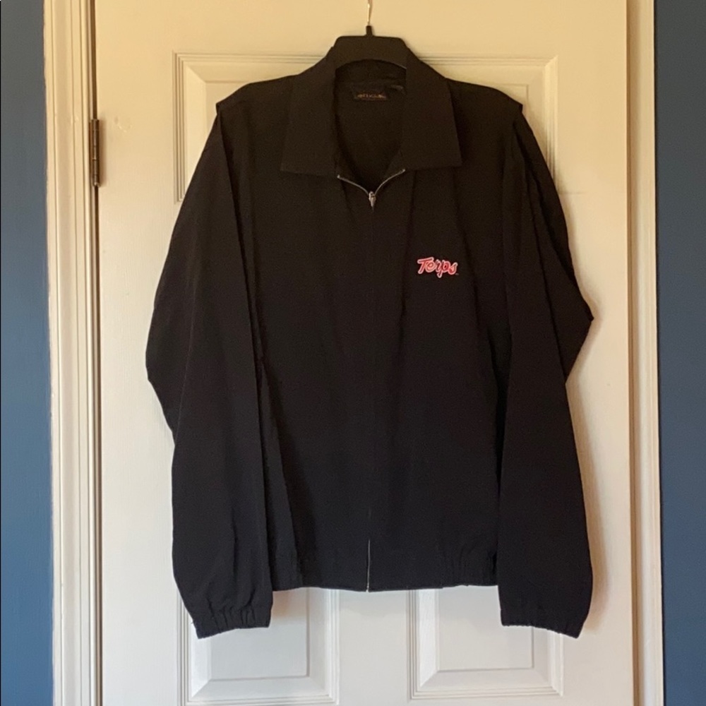 Antigua Men’s lightweight full zip